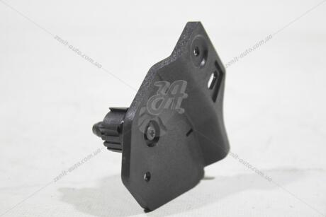 Кронштейн ручки відкриття капоту VW T5-T6 (03-21) VAG 7H1823633B