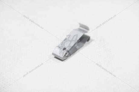 Скоба пружинна (металл) VAG '8P0867276