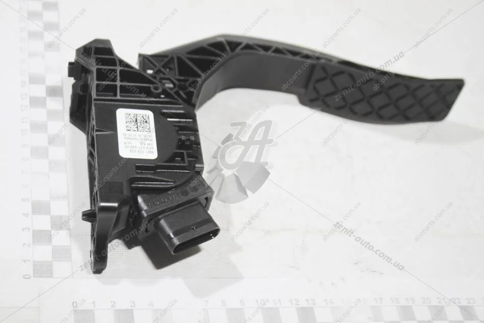 Педаль акселератора VW Touareg (18-21)/Audi A4-A8, Q5-Q8 (16-) VAG 8W1723523 (фото 1)