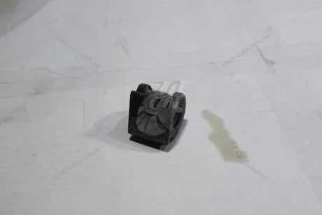 Втулка стабілізатора передня Skoda Fabia I, II, III/VW Polo IV, V VIKA Premium '44111601935