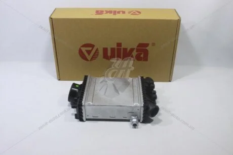 Інтеркулер MB A-W205, C-X218, A-C207, A-C238, S212, W-X166, R231-172 (10-) VIKA Vika '11077801
