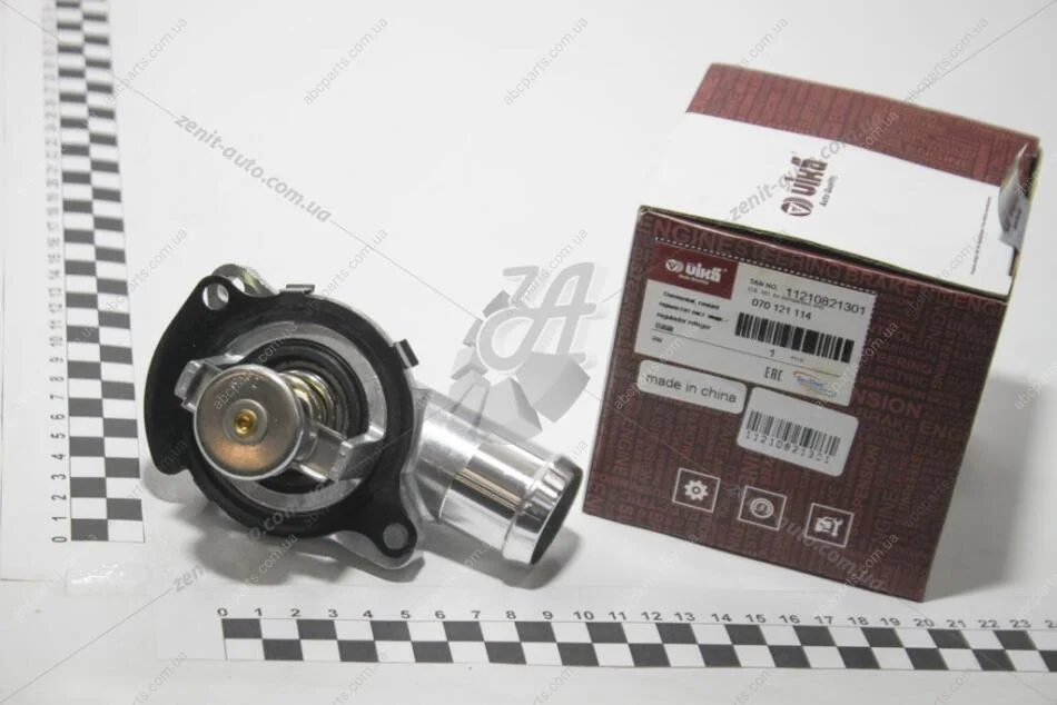 Термостат с корпусом VW Touareg (03-10),T5 (03-10) VIKA Vika 11210821301 (фото 1)