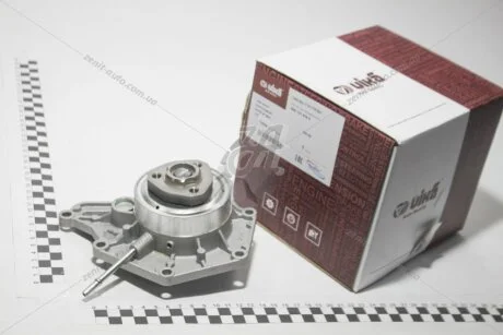 Насос водяний VW Touareg (11-)/Audi A4 (13-15), A6 (11-14), A7 (11-14), A8 (10-13), Q5 (13-) VIKA Vika 11211791901
