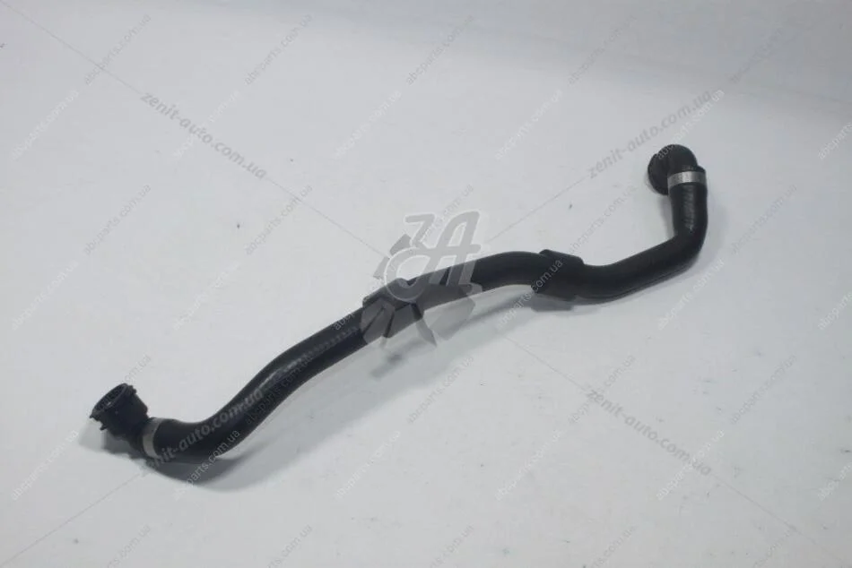Трубка системи охолодження (гума) BMW 5 F07, F10, F11, F18 (13-17) VIKA Vika '11237401 (фото 1)