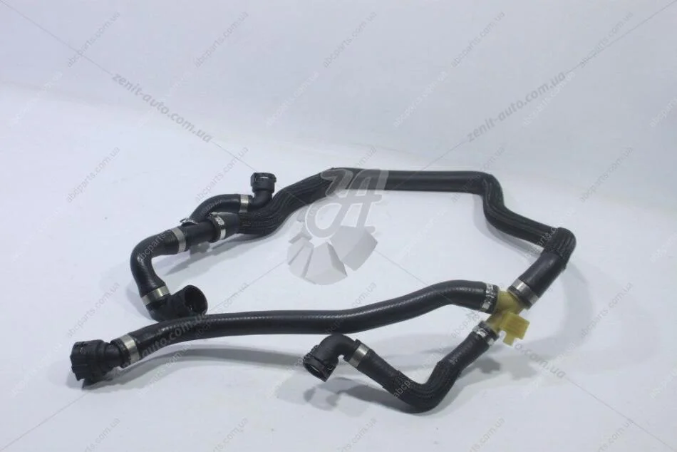 Трубка охолоджуючої рідини (гума) BMW X5 E70 (10-13) X6 E71 (08-14) VIKA Vika '11238201 (фото 1)