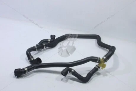 Трубка охолоджуючої рідини (гума) BMW X5 E70 (10-13) X6 E71 (08-14) VIKA Vika '11238201