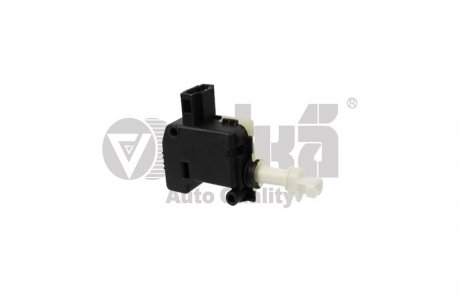 Электромотор лючка бензобака VW Touran (03-10,10-15) Vika 88101582101