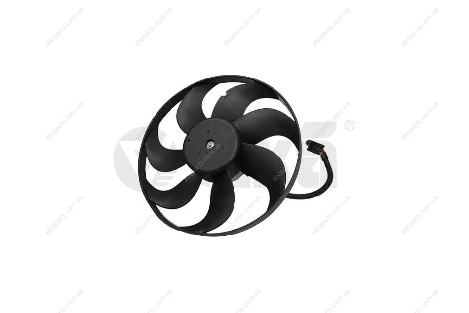 Вентилятор радиатора 60W/250W (большой) Skoda Fabia (00-07),Octavia (96-10)/VW Golf (04-13,11-),Passat (05-10,10-14) VIKA Vika 99590017701 (фото 1)