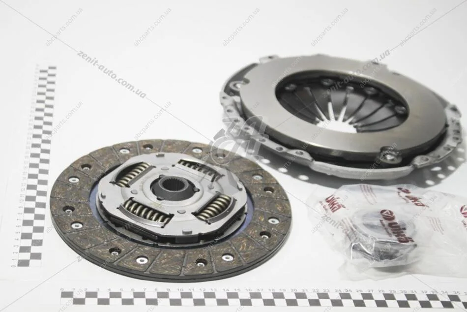 Комплект зчеплення з підшипником Skoda Octavia (97-00) / VW Caddy (96-03), Golf (92-02), Passat (94-97) / Seat Ibiza (93-96), Toledo (92-96) VIKA Vika K31473901 (фото 1)